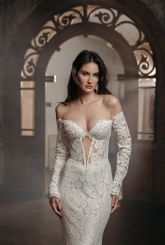 Samantha  с рукавами