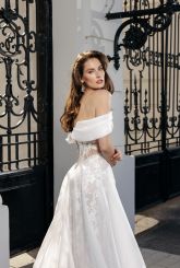 Ilana  с бретелями