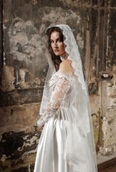 Felicity с фатой